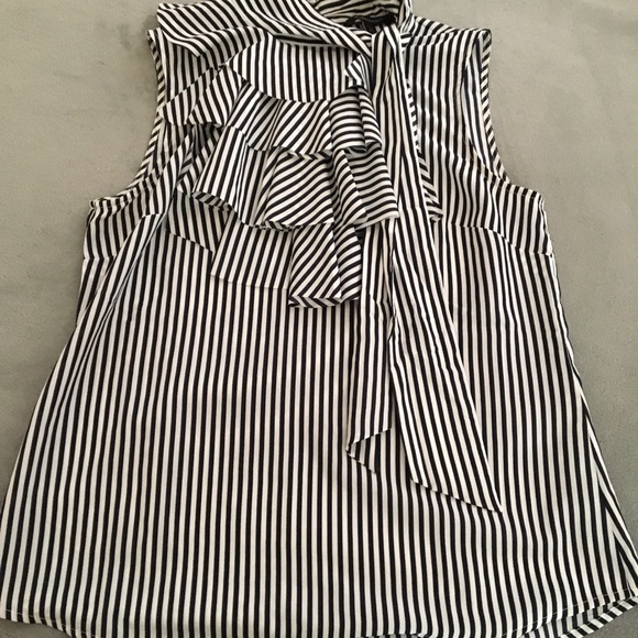 Banana Republic Tops - Banana Republic blouse